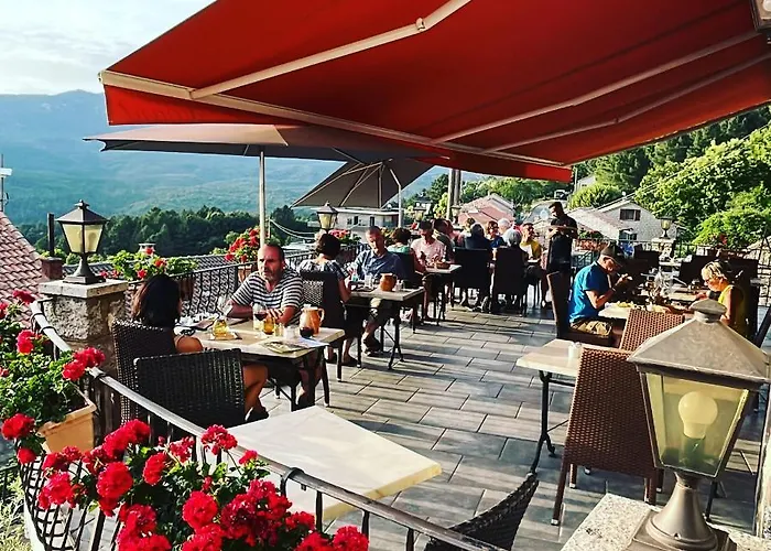 La Terrasse *