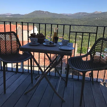 La Terrasse מלון