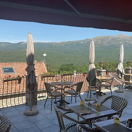 La Terrasse *